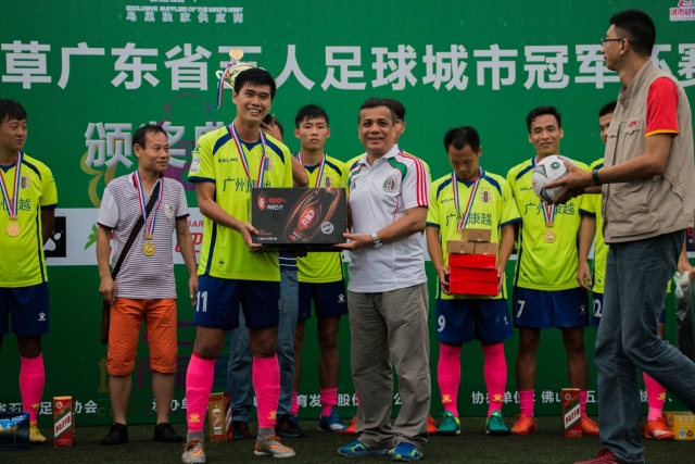 曼联本赛季3位主帅战绩 范尼成绩最好阿莫林最烂